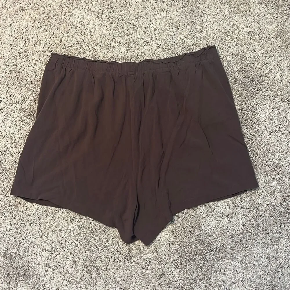 Torrid‎ Brown Mid Rise Paperbag Waist Shorts 2X